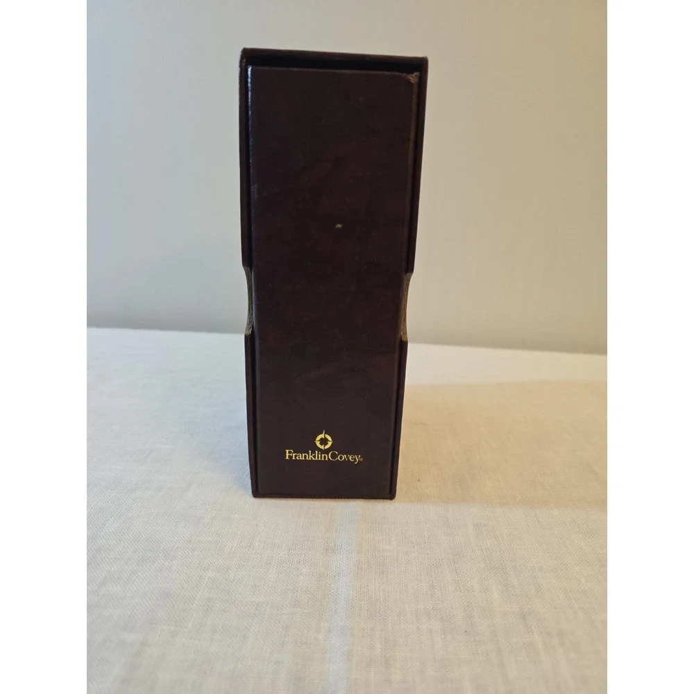Vintage Franklin Covey Storage Binder-Classic Size-Burgundy Item # 19078 & 19083